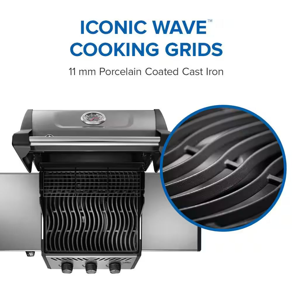 Freestyle 365 3-Burner Propane Gas Grill in Graphite Grey