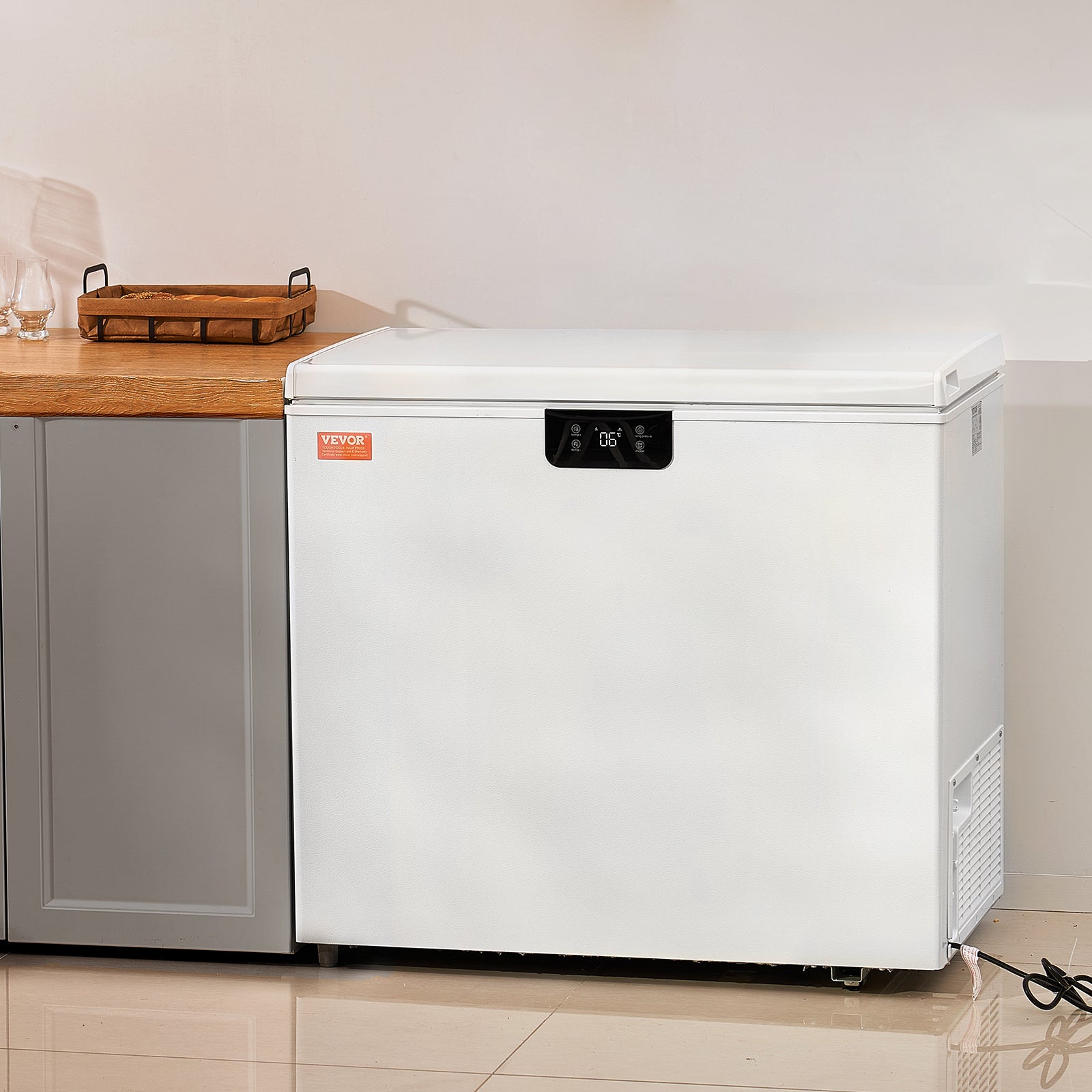 2.22-19.8 Cu.Ft Chest Freezer Deep Freezer Chest Fridge Digital Display W/Basket