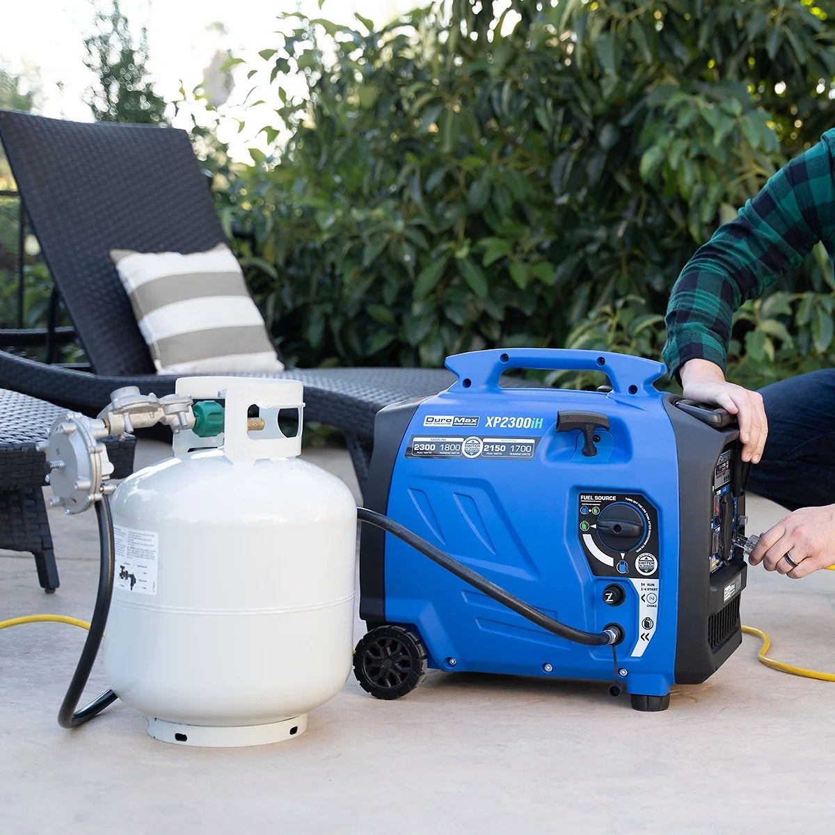 Xp2300Ih 2,300 Watt Portable Dual Fuel Inverter Generator - Quiet, Low THD